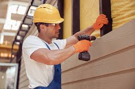 Best Insulated Siding Installation  in Las Lomas, TX